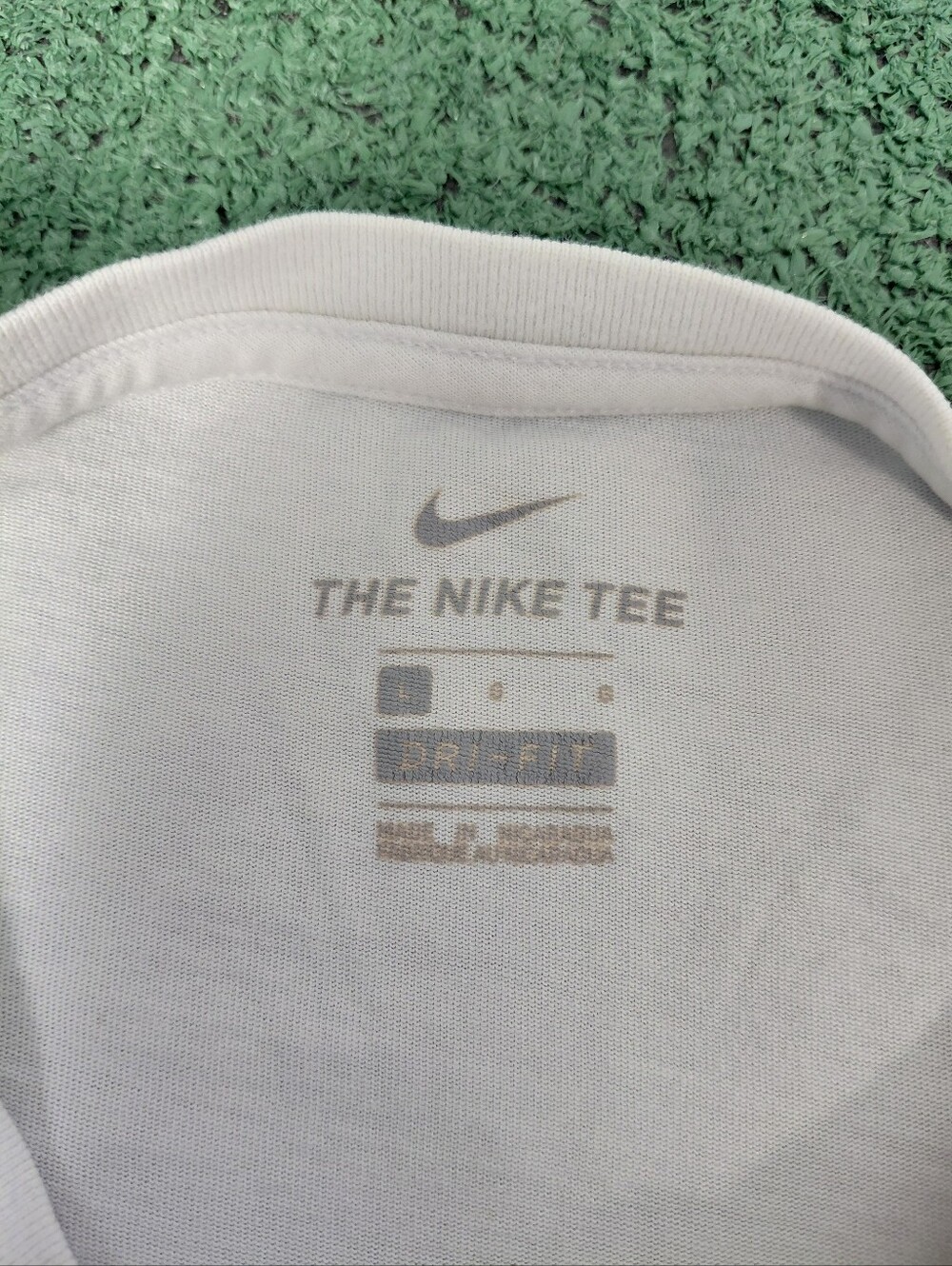 Nike Dri Fit Duke Blue Devils Swimming & Diving College NCAS Sports White T Shir - Picture 7 of 7